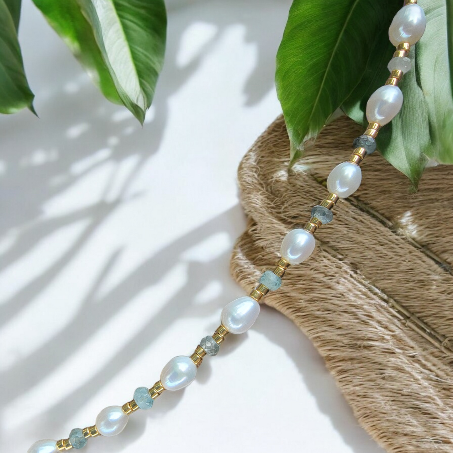 Luxurious Pearl & Moss Aquamarine Choker with 24k Gold Accents