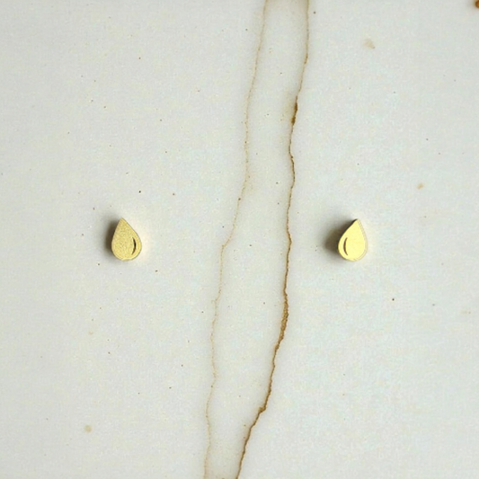 Mini Raindrop Flatback Screw-on Stud Earrings with Waterproof Matte Finish Titanium Steel