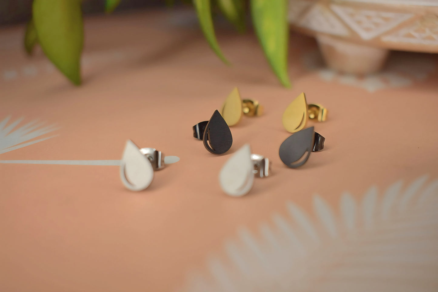 Raindrop Large Stud Earrings | Titanium PVD Waterproof